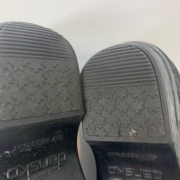 Dansko Clogs Animal Print Size 36 - Picture 10 of 13